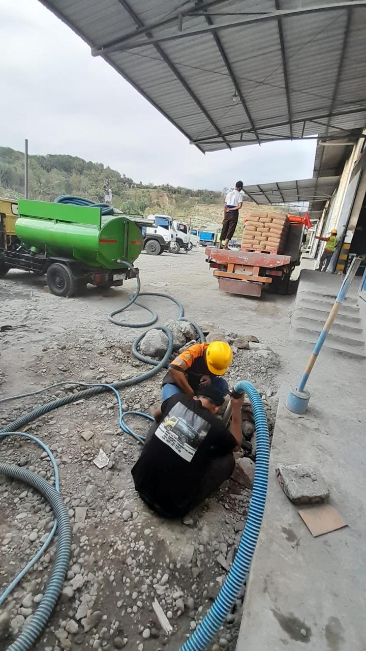 Jasa Sedot WC Profesional di Purwokerto - Tim Berpengalaman